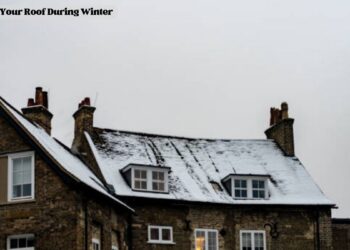 How to Maintain Your Roof During Winter Snow and Ice Tips