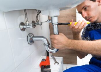 Plumbing Professionals: 5 Steps to Ensure You Pick the Best