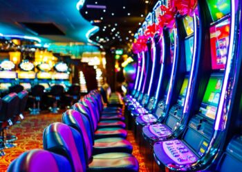 The Allure of Online Slot Games on Sites like Lumbung138