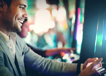 Ways to Bond with Friends Online: Virtual Hangouts and Games