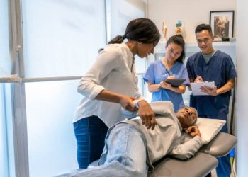 Basic Chiropractic Course: A Beginner’s Guide to Chiropractic Education