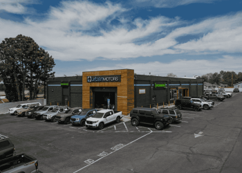 used car dealer near Lakewood
